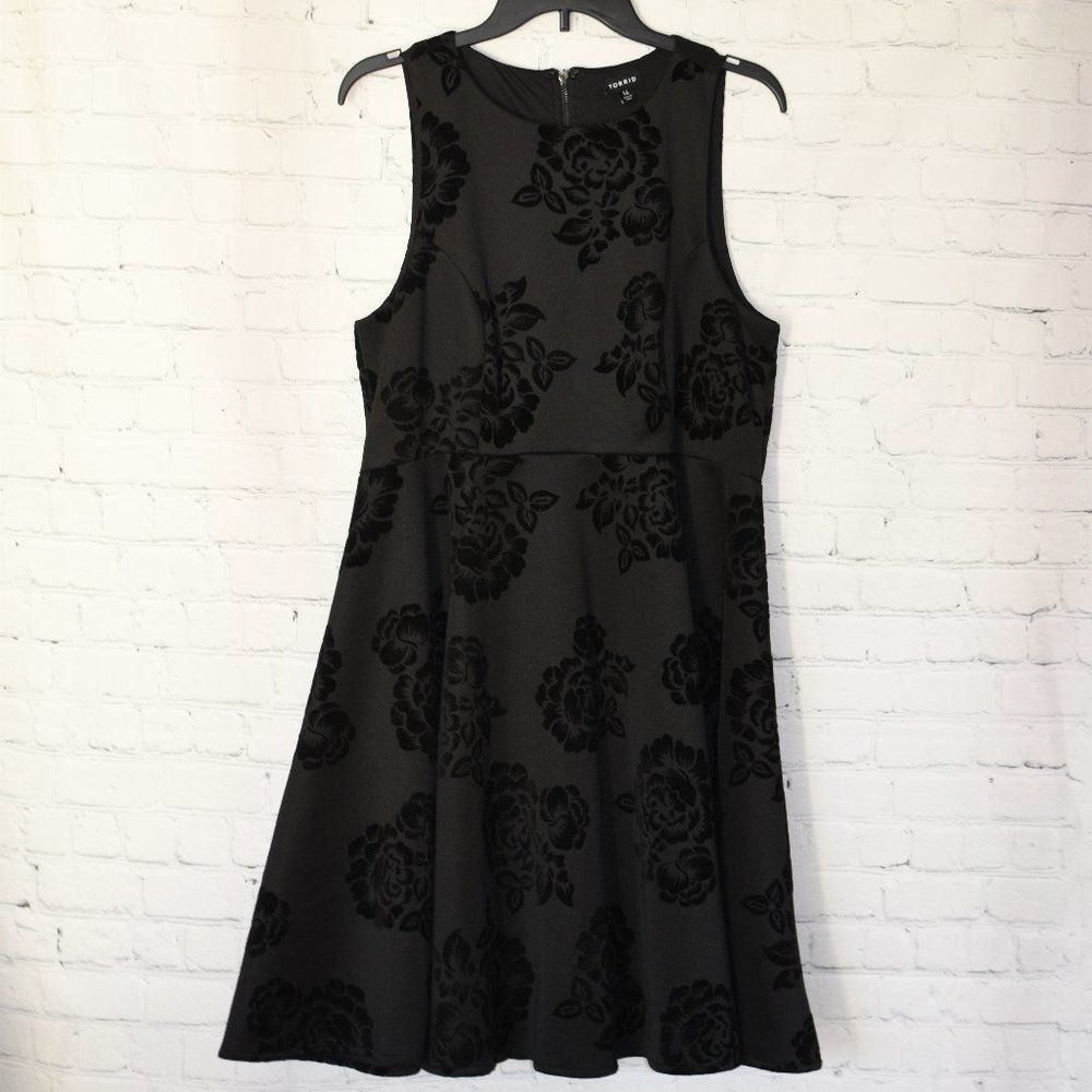 Dress (DR3)